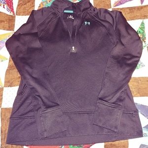 Small Women's Under Armour 1/4 zip